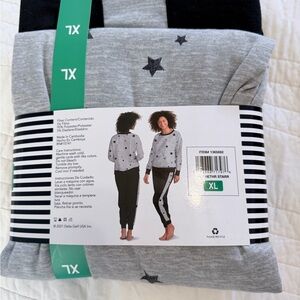 Splendid Gray and Black Star Pajama Set